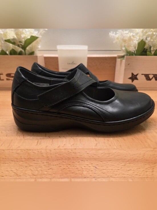 Propet Shoes - Propét Golda Women's Mary Jane Flats Black Leather Size 7.5 NEW